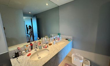 2 Bedrooms in St. Francis Shangrila Place, Mandaluyong City
