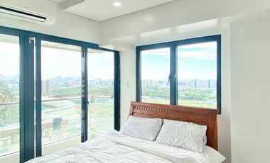 Sapphire Seaview Paranaque Condo for Rent Studio