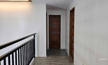 House and Lot for Sale in Woodsville, Camp 7