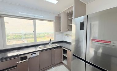 FOR RENT: Spacious 3BR Condo Unit in The Villages, Clark, Pampanga
