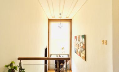 Homey and Bright 2-Storey Modern Home with Swimming Pool in Alabang Hills Village