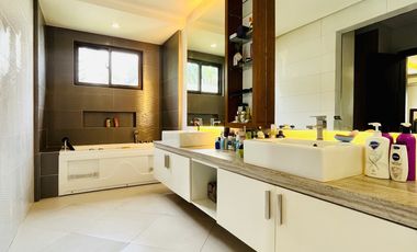 Homey and Bright 2-Storey Modern Home with Swimming Pool in Alabang Hills Village