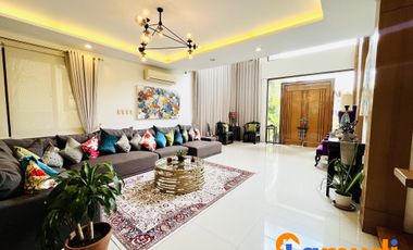 Homey and Bright 2-Storey Modern Home with Swimming Pool in Alabang Hills Village