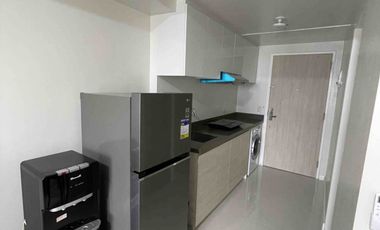 PROPERTY # 11024A  Brand New MANDANI BAY studio unit for RENT! In Mandaue City