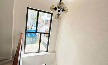 Fully Furnished Modern House for Sale!