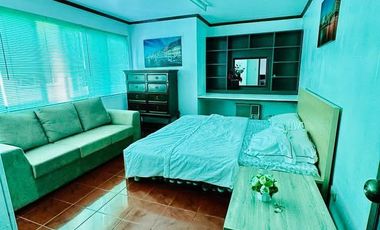 For Sale 2 Bedroom with 1 Maid room in Classica Tower 2, Salcedo Village, Makati City
