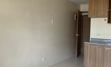 Midpoint Residences Studio for Sale Ready for Occupancy in Banilad, Mandaue City