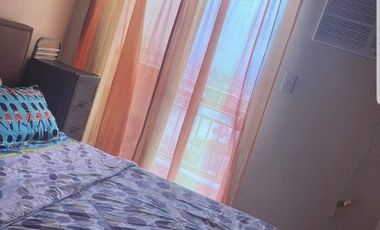 Fully Furnished 1-Bedroom Penthouse Unit at Torre De Manila For Sale