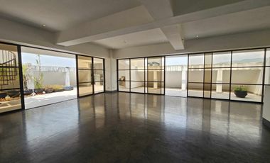 For Sale: 3 level Penthouse, Buenaventura Condominium Cebu