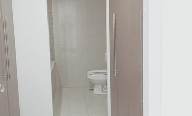 For Rent Fully Furnished 2BR Penthouse at Venice Alessandro Tower BGC, Taguig