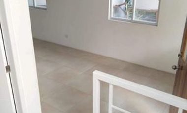 Townhouse for Rent/Sale at Betterliving, Paranaque City