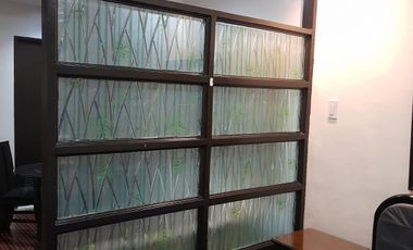 32sqm Fully Furnished Studio Condo Unit in Skyway Twin Tower Condominium Lease