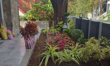 2 Storey House with Basement for Sale in Woodsgate, Baguio City