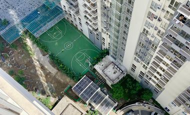 For Sale: Bi Level Unit Penthouse Along C5 Road Pasig near BGC