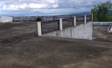 Tagaytay Commercial Lot with Taal View lowest priced per sqm