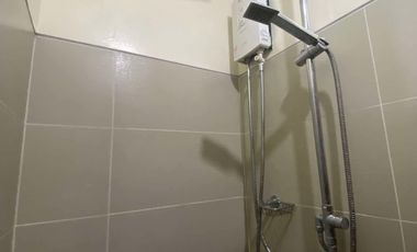 Tagaytay Condo 1BR Unit W/ Parking For Sale