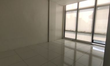 567 sqm Bright and Airy Office Suites Available in Quezon City