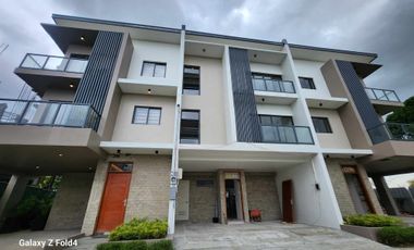 RFO, TRIPLEX TOWNHOUSE for sale at ALCOVE, palmera subdivision, quezon city