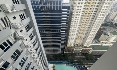 STUDIO UNIT IN 100 WEST, MAKATI CITY, 26SQM