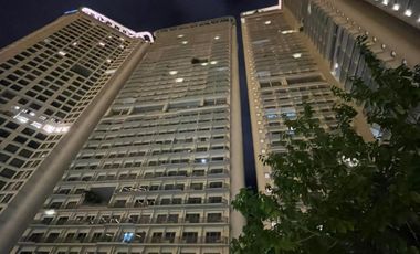 Acqua: 2BR Condo with balcony facing Pasig river and Rockwell for sale