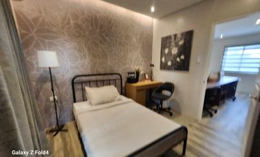 brand new TRIPLEX TOWNHOUSE for sale at ALCOVE palmera subdivision quezon city