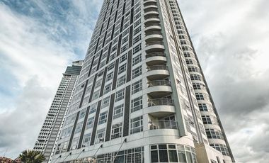 FOR SALE 2 Bedroom Penthouse Unit in Twin Oaks, Mandaluyong City