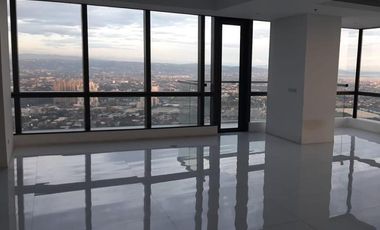 5 Bedroom Condo unit for sale in Avantgarde Residences, Ortigas, Pasig