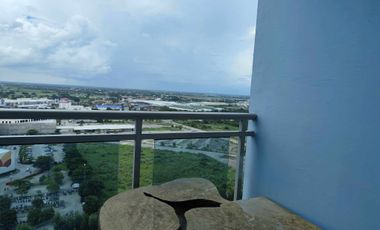 Azure North - The Resort Residences Studio w/ balcony, clean title in CSFP