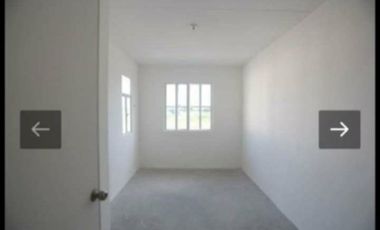 The Palm Lakeshore Townhouse, RFO in Mexico, Pampanga for Sale