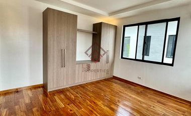 FOR SALE SH90 Brand New Modern House & Lot in Bayanihan Village Parañaque