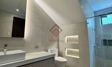 FOR SALE SH90 Brand New Modern House & Lot in Bayanihan Village Parañaque