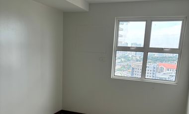 Valencia Hills Tower E One Bedroom For Sale Early Move In