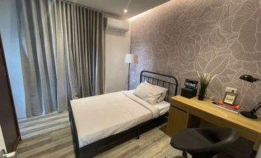 Green Living in the City – 3-Storey Smart Townhouse with 2-Car Garage - Gio