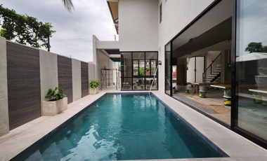 Luxurious and Spacious House & Lot in Sto. Niño Village, Banilad, Cebu