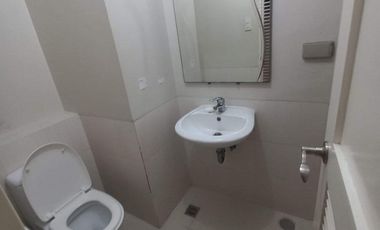 For rent - Flair Towers DMCI 24sqm Studio Unit Condo Lease Condominium