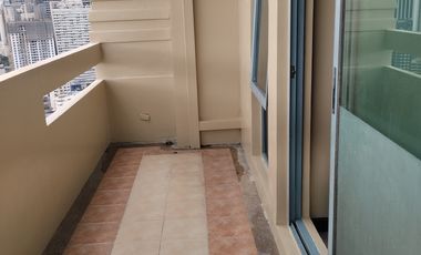 2BR with Balcony,newly renovated furnished, a bit interiored