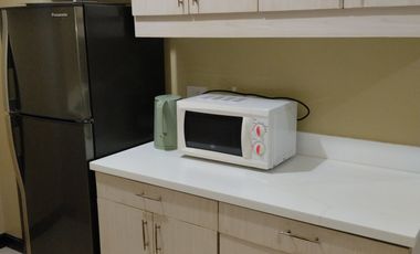 2BR with Balcony,newly renovated furnished, a bit interiored