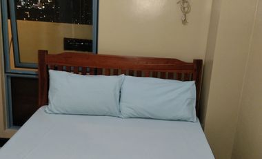 2BR with Balcony,newly renovated furnished, a bit interiored