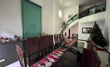 For Sale: Furnished Elegant Modern Mansion w/ Swimming Pool in San Fernando