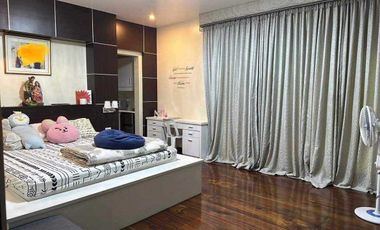 For Sale: Furnished Elegant Modern Mansion w/ Swimming Pool in San Fernando