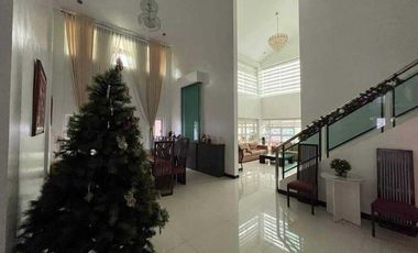 For Sale: Furnished Elegant Modern Mansion w/ Swimming Pool in San Fernando