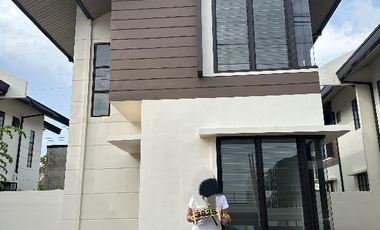 For Assume Tigatto Two Storey House in Narra Park, Davao City