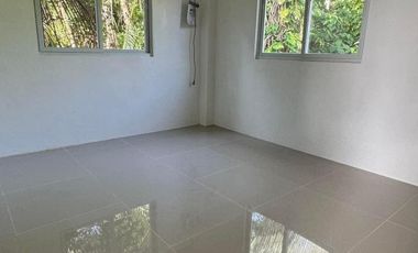 Modern Two-Storey House and Lot in West Balabag, Valencia ID 14962