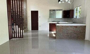 Modern Two-Storey House and Lot in West Balabag, Valencia ID 14962
