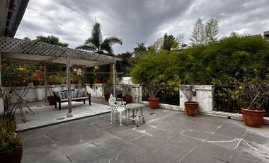 Liveable 5BR House on Large Lot in Mandaluyong – Redevelopment Opportunity