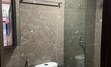 Pulu Amsic Subdivision 5BR w/ pool, parking in Angeles City, Pampanga