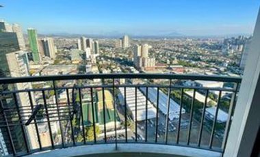 2-BR Condo for Rent at Twin Oaks, Greenfield, Pasig City
