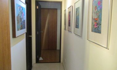 Condo Unit in Alabang For Sale