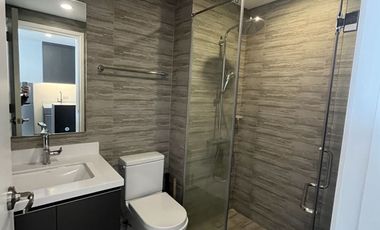 STUDIO UNIT IN CENTURY SPIRE, MAKATI CITY,42.94SQM