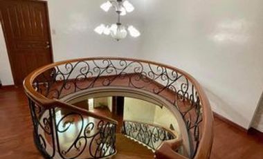 5BR House and Lot for Rent at The Orchard Village, Dasmariñas Cavite